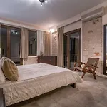 Ananta Blue Residence Apartment Argassi
