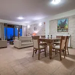 Apartamento Ananta Blue Argassi