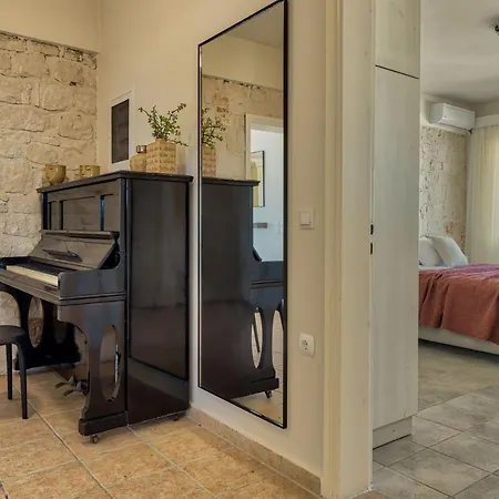 Ananta Blue Residence * Argassi