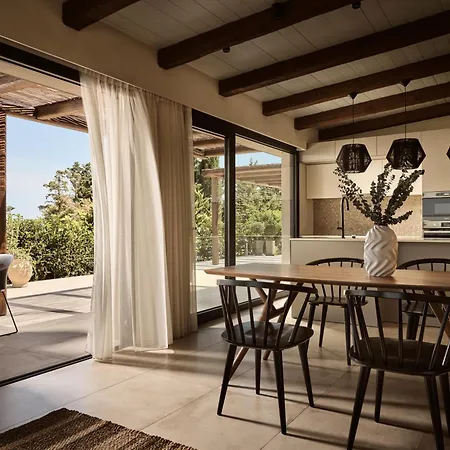 Ananta Blue Residence Apartment Argassi