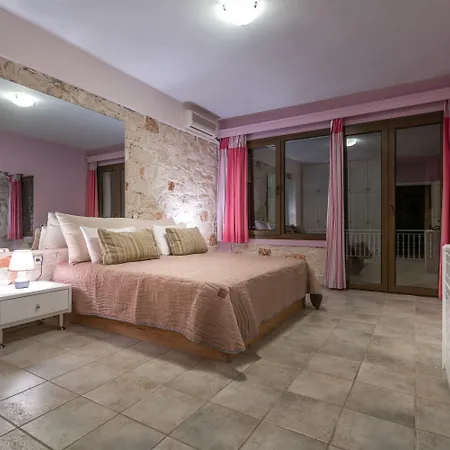 Ananta Blue Residence Apartment Argassi