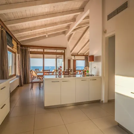 Ananta Blue Appartement Argassi